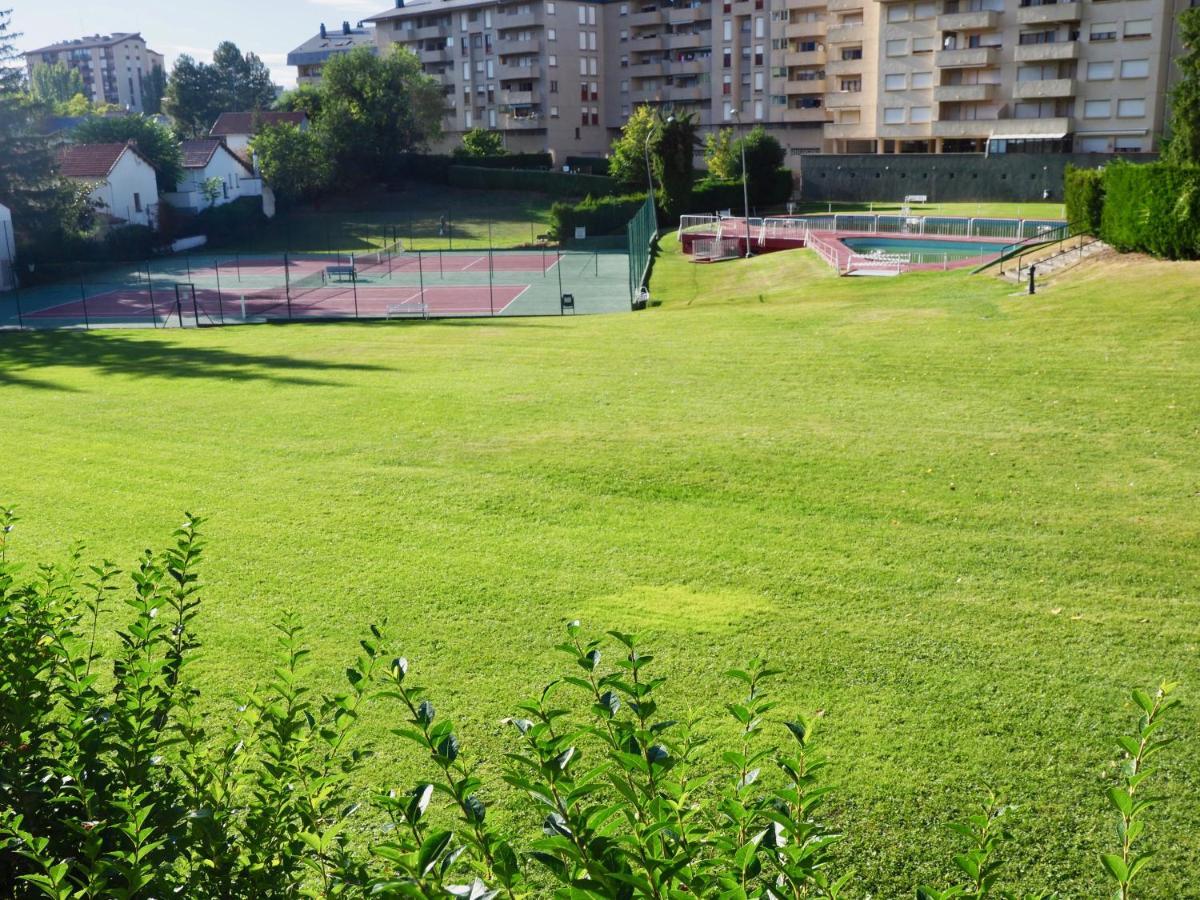 Oroel Apartment Jaca Exterior foto
