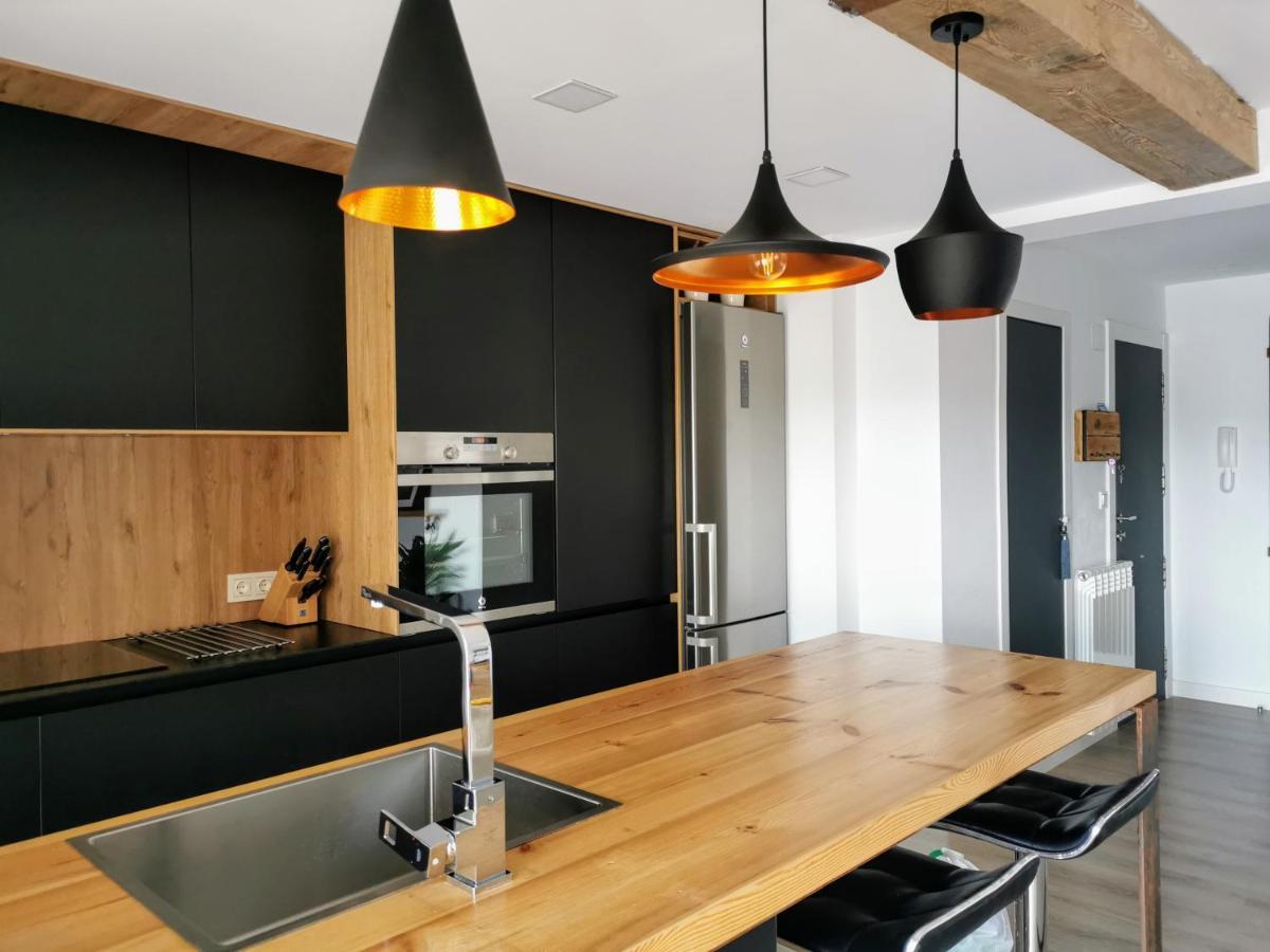 Oroel Apartment Jaca Exterior foto